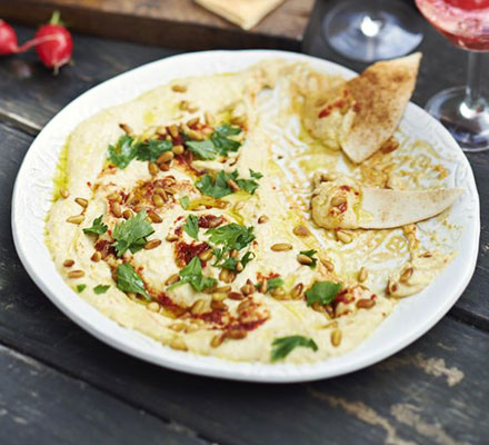 Lemony spiced hummus