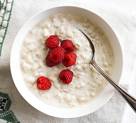 Lighter Creamy vanilla rice pudding