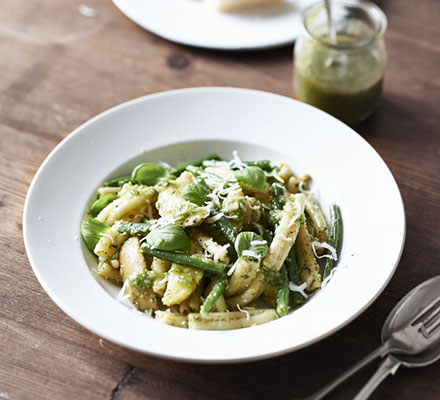 Best ever pesto & potato pasta