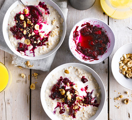 Porridge with beetroot, apple & cranberry compote & toasted hazelnuts