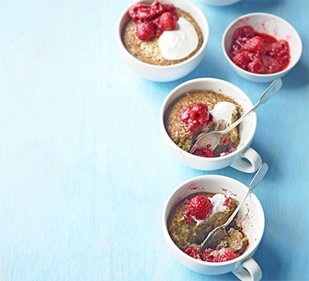 Hot coconut & raspberry puds