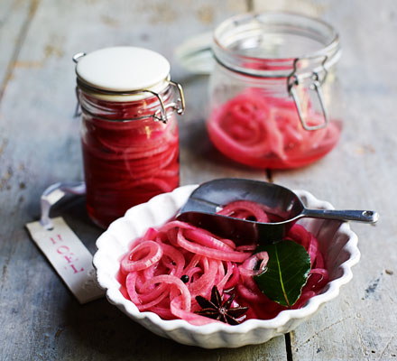 Quick pickled onions