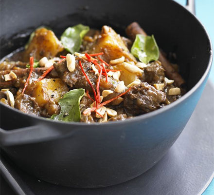 Beef massaman curry