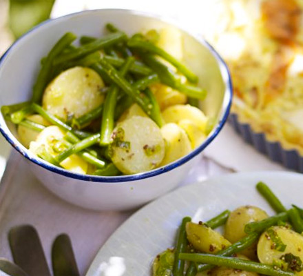 New potato & green bean salad