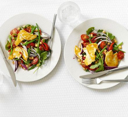 Warm halloumi, chickpea & lime salad