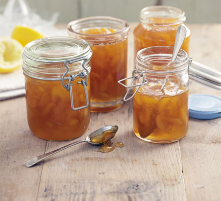 Dried apricot jam