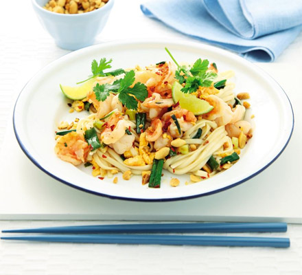 Pad Thai with prawns