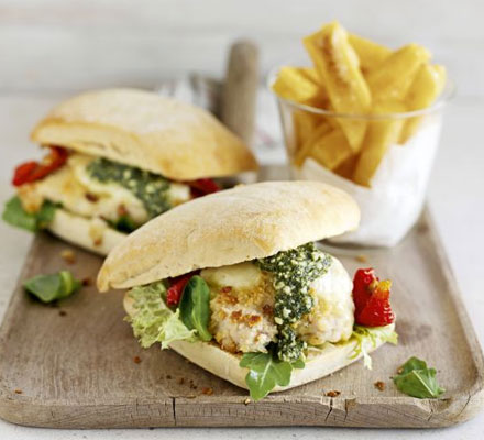 Italian-style chicken burger & chips