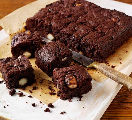 Chocolate, cranberry & macadamia brownies