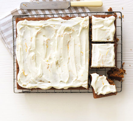 Lighter spiced carrot cake