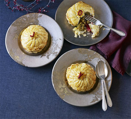 Pistachio & raspberry pithiviers