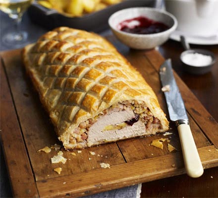 Turkey, brie & cranberry Wellington