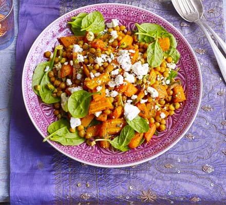 Minty carrot, pistachio & feta salad