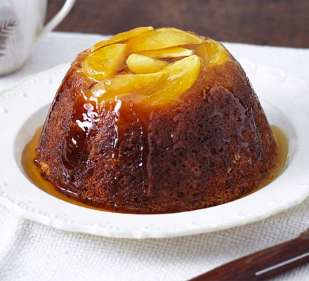 Treacle apple pudding