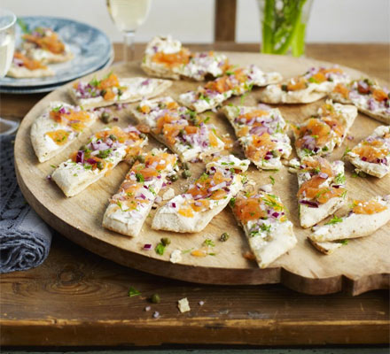 Smoked salmon flatbreads