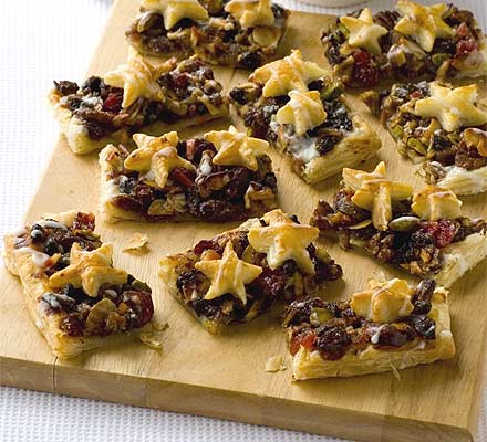 Chunky mince pie slices