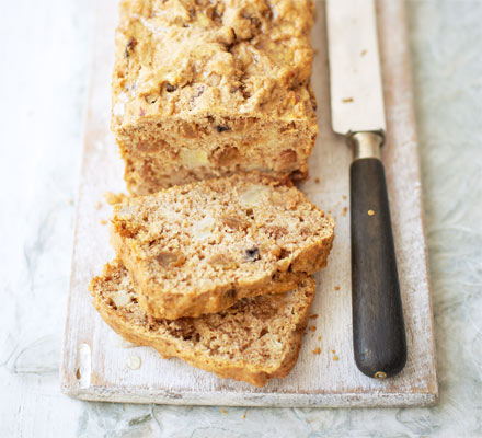 Sugar-free banana cake