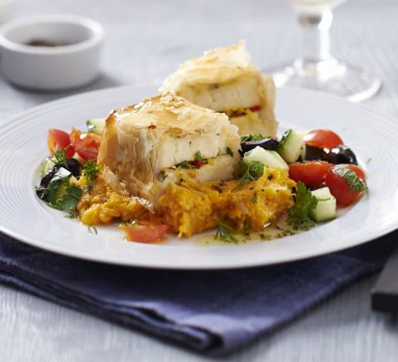 Sesame halloumi parcels with sweet potato tahini mash & chopped herb salad