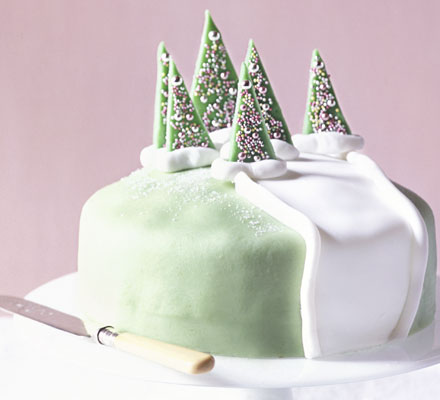 Frosty forest cake