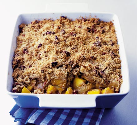 Mango, pear & ginger crumble