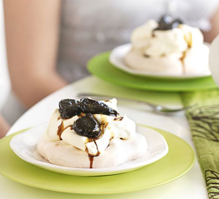 Spiced meringues with coffee-soaked prunes