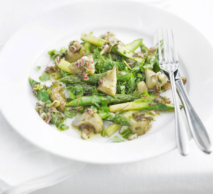 Warm artichoke & asparagus summer salad