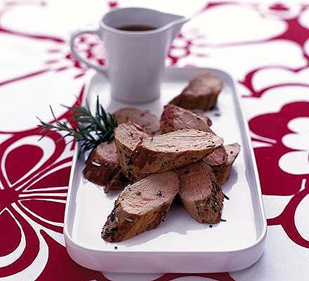 Roast pork with fruity sauce