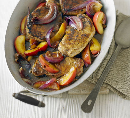 Fruity pork steaks