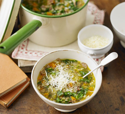 Walkers’ wild mushroom, bacon & barley broth