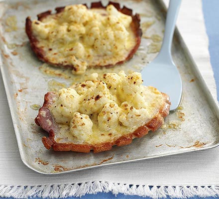 Gammon & cauliflower cheese grills