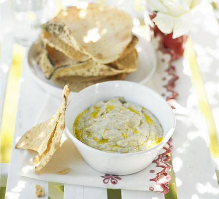 Smoky aubergine dip & barbecued poppadums