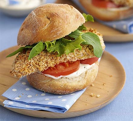 Crisp chicken burgers with lemon mayo