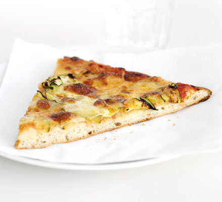 Cheesy courgette pizza