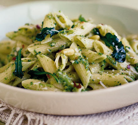 Broccoli pesto pasta