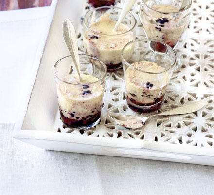 Blackberry zabaglione