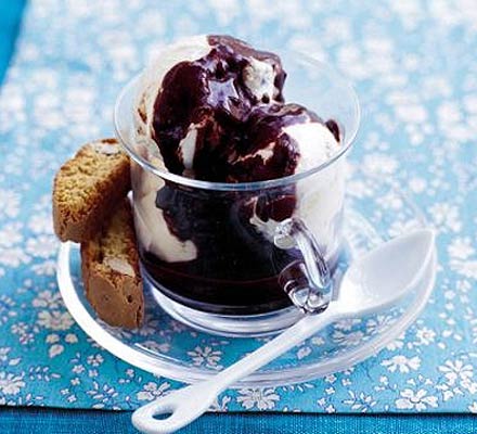 Broken biscotti ice cream with hot mocha