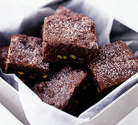 Cranberry-pistachio brownies