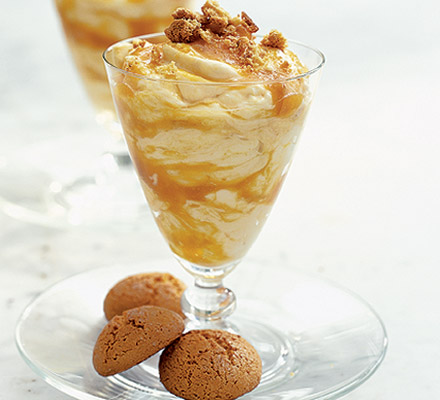 Italian apricot fool