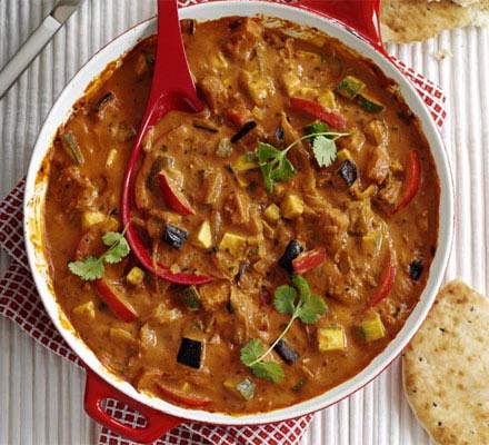 Vegetable curry for a crowd