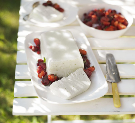 Iced coconut & lime slice with summer fruit