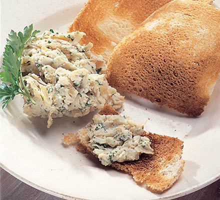 Butter bean pâté with melba toast