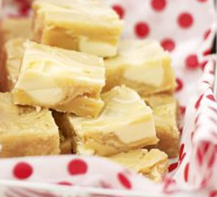 White chocolate chip fudge