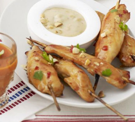 Chicken skewers with satay dip