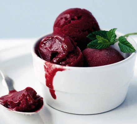 Blackcurrant & mint sorbet