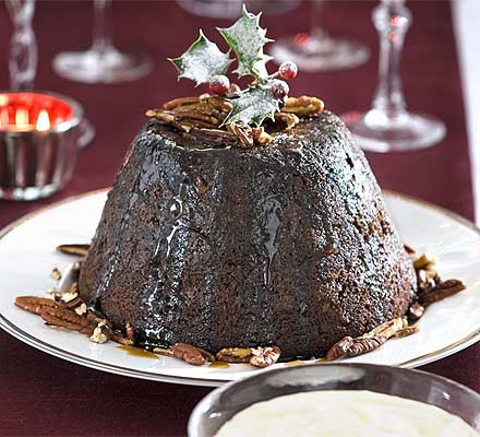 Festive date & pecan pudding