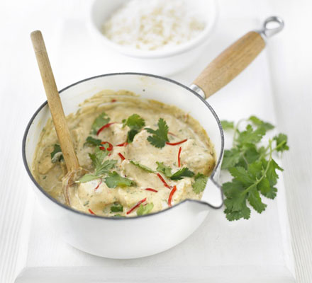 Nutty chicken curry