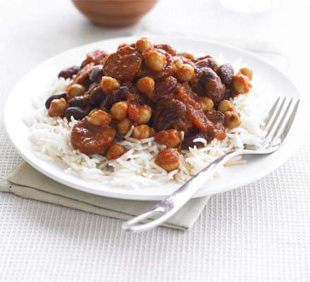 Quick bean & chorizo chilli