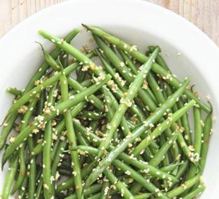 Sesame & ginger green beans