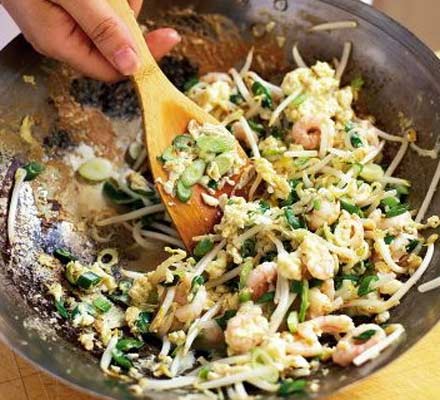 Scrambled egg stir-fry