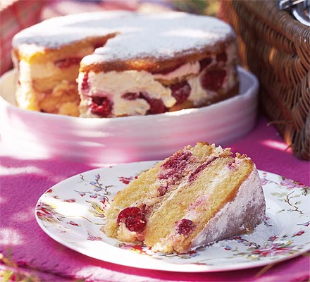 Raspberry layer cake